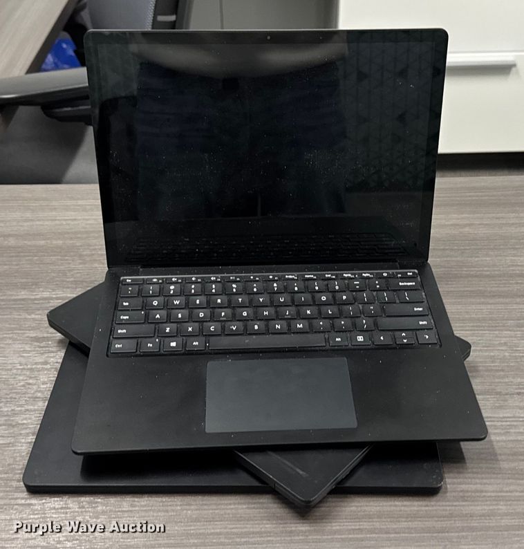 image for item EM3793 (3) Microsoft 1868 Surface laptops