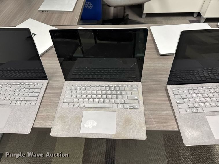 image for item EM3798 (10) Microsoft 1868 Surface laptops