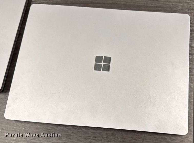 image for item EM3799 (10) Microsoft 1868 Surface laptops