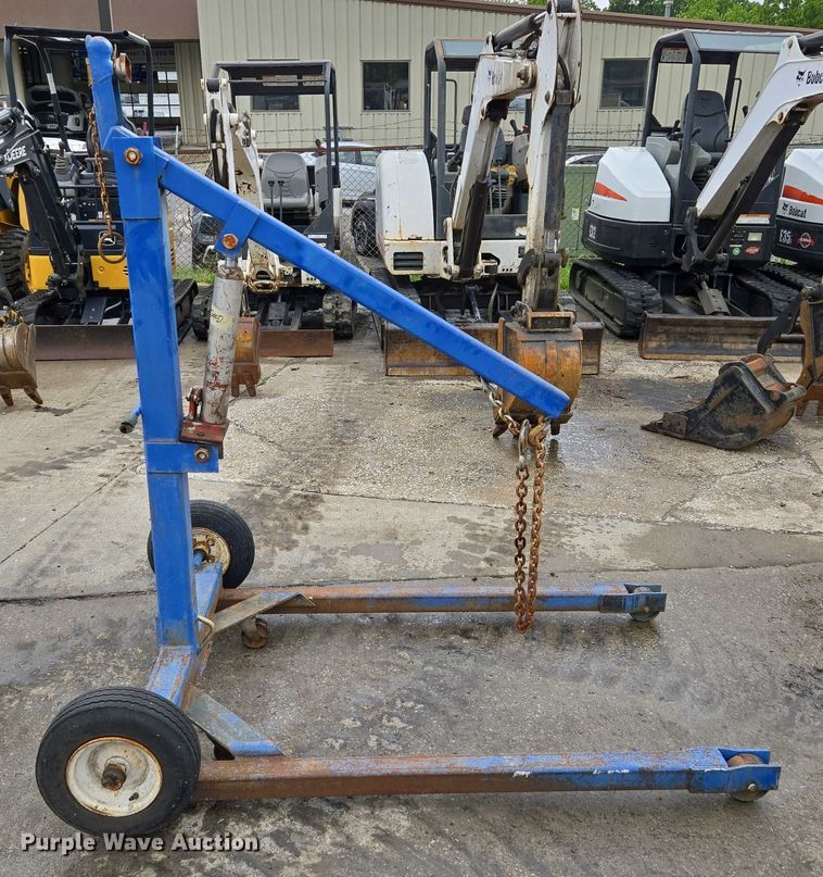 image for item EM7395 Engine hoist 