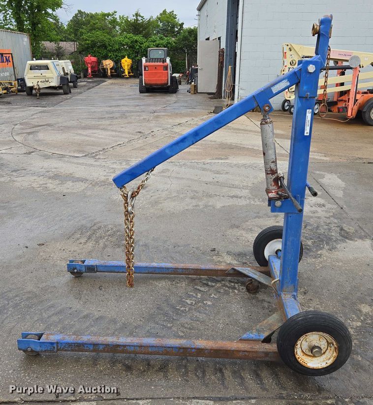 image for item EM7395 Engine hoist 