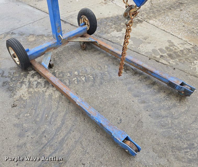 image for item EM7395 Engine hoist 