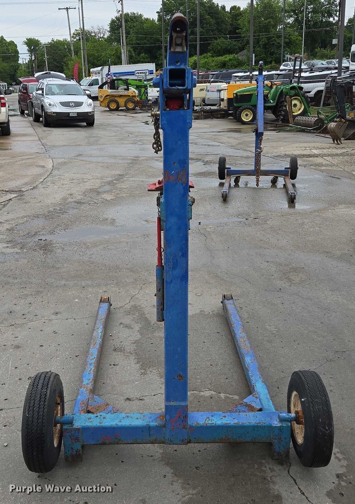 image for item EM7396 Engine hoist