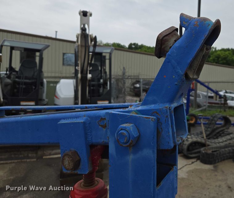 image for item EM7396 Engine hoist