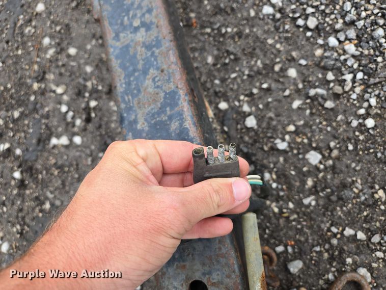 image for item EM7402 Car dolly