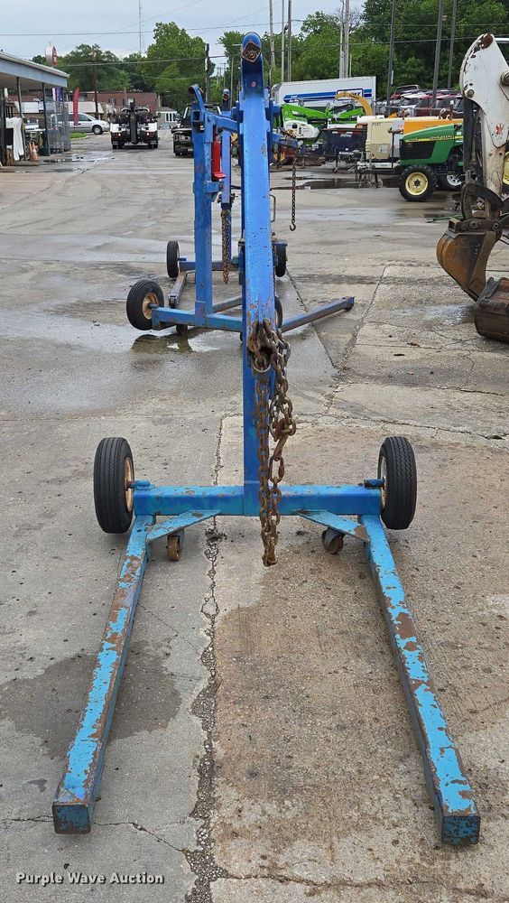 image for item EM7417 Engine hoist 