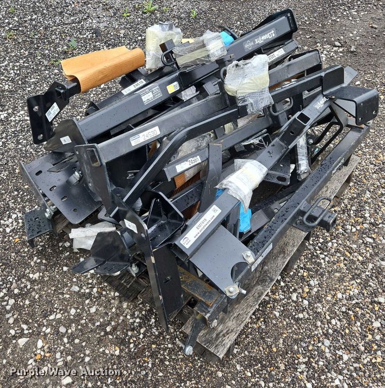 image for item EM7419 Approximately 12 Draw Tite receiver hitches