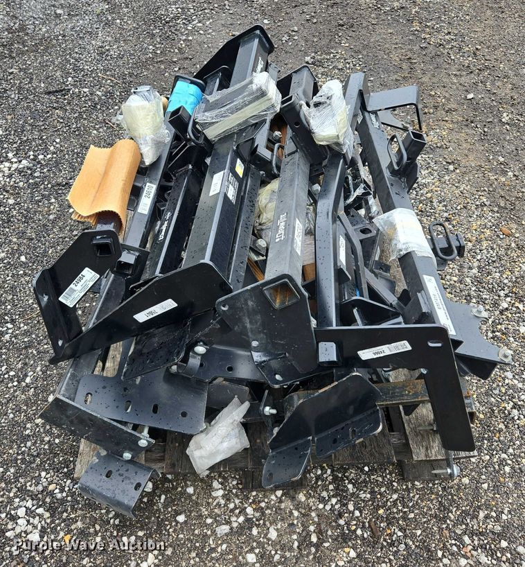 image for item EM7419 Approximately 12 Draw Tite receiver hitches