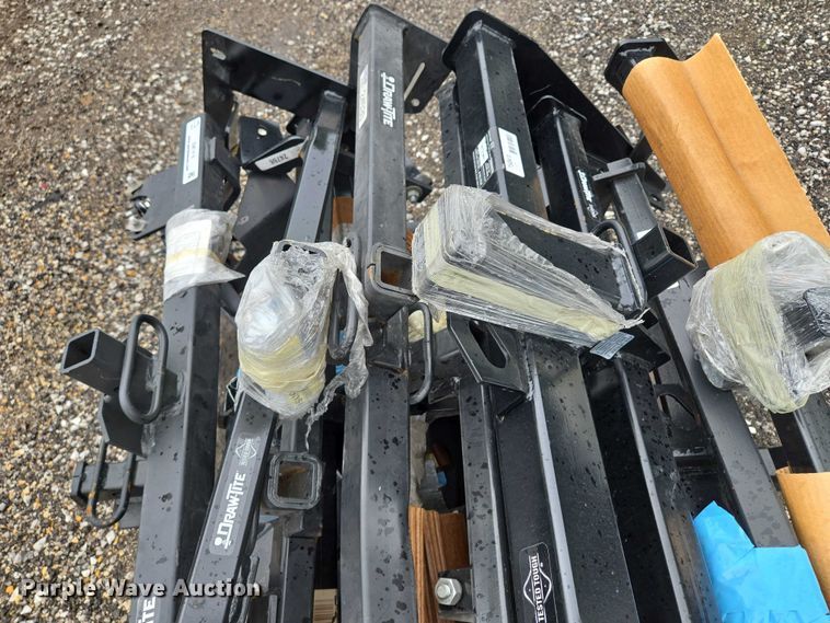 image for item EM7419 Approximately 12 Draw Tite receiver hitches