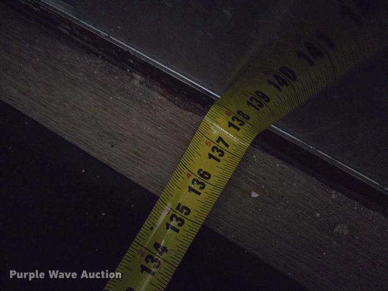 image for item EM7422 2001 S&S food trailer