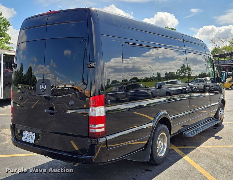 image for item EM7425 2014 Mercedes-Benz Sprinter 3500  party bus