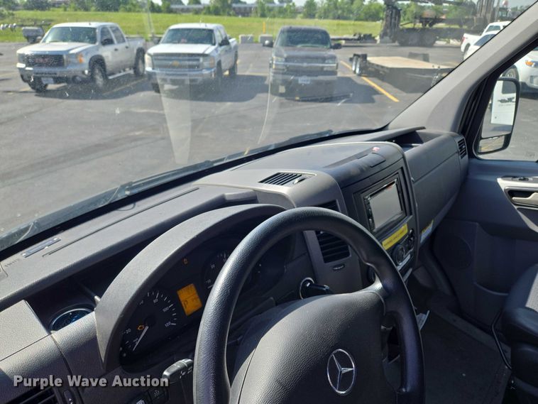 image for item EM7425 2014 Mercedes-Benz Sprinter 3500  party bus