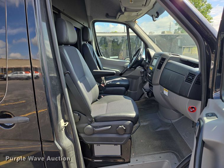 image for item EM7425 2014 Mercedes-Benz Sprinter 3500  party bus