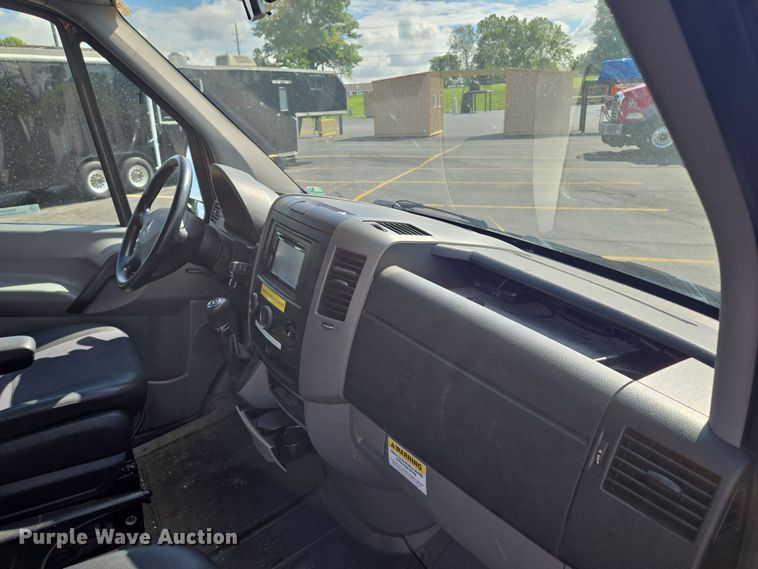 image for item EM7425 2014 Mercedes-Benz Sprinter 3500  party bus