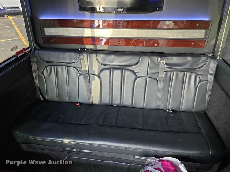 image for item EM7425 2014 Mercedes-Benz Sprinter 3500  party bus