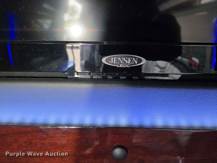 image for item EM7425 2014 Mercedes-Benz Sprinter 3500  party bus