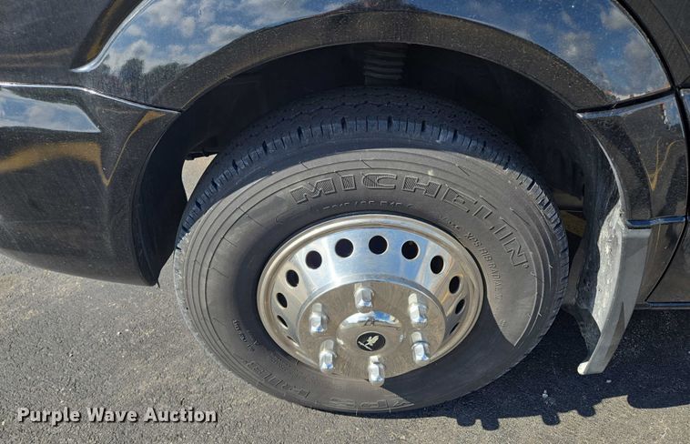 image for item EM7425 2014 Mercedes-Benz Sprinter 3500  party bus