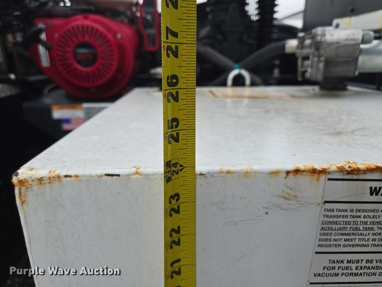 image for item EM7472 2005 Ford F550  utility / service truck