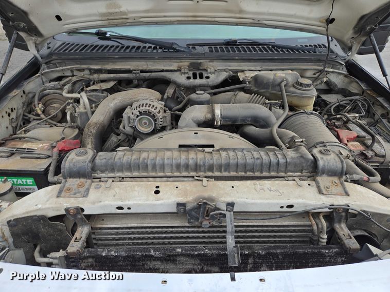 image for item EM7472 2005 Ford F550  utility / service truck