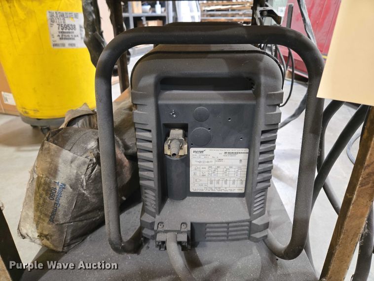 image for item EM7485 2014 Victor Thermal Dynamics CutMaster 52 plasma cutter