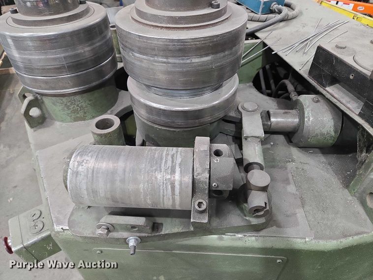 image for item EM7486 Roundo Power Roll 2 bender