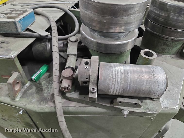 image for item EM7486 Roundo Power Roll 2 bender