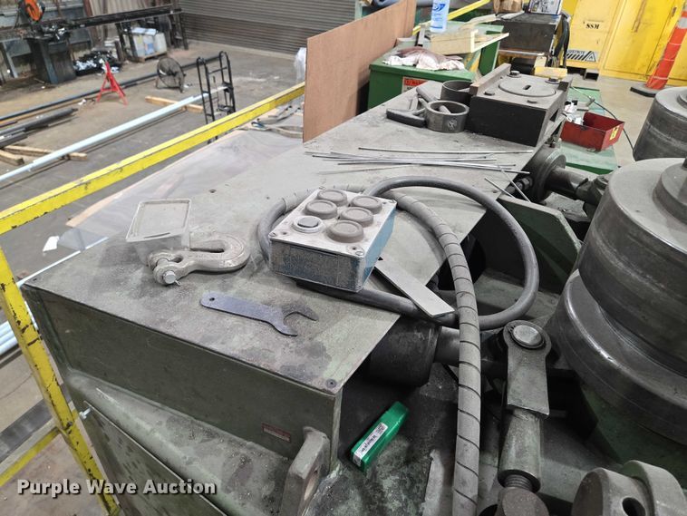 image for item EM7486 Roundo Power Roll 2 bender