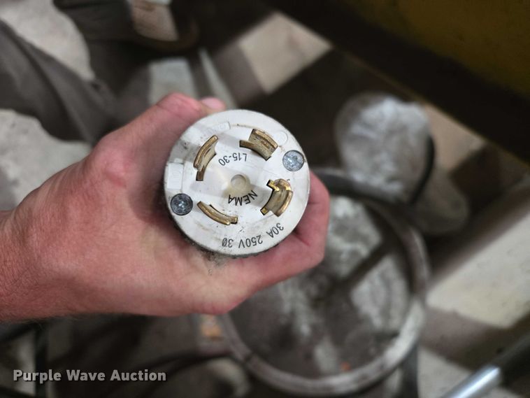 image for item EM7486 Roundo Power Roll 2 bender