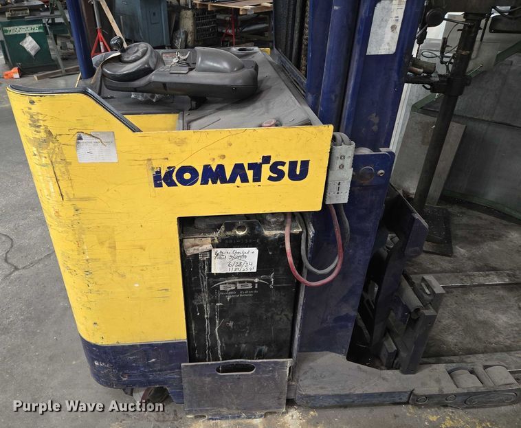 image for item EM7487 Komatsu FR18S-2A reach truck 