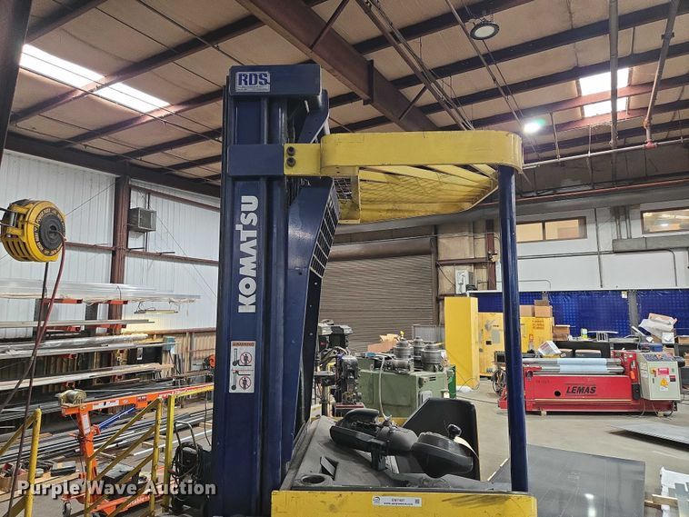 image for item EM7487 Komatsu FR18S-2A reach truck 