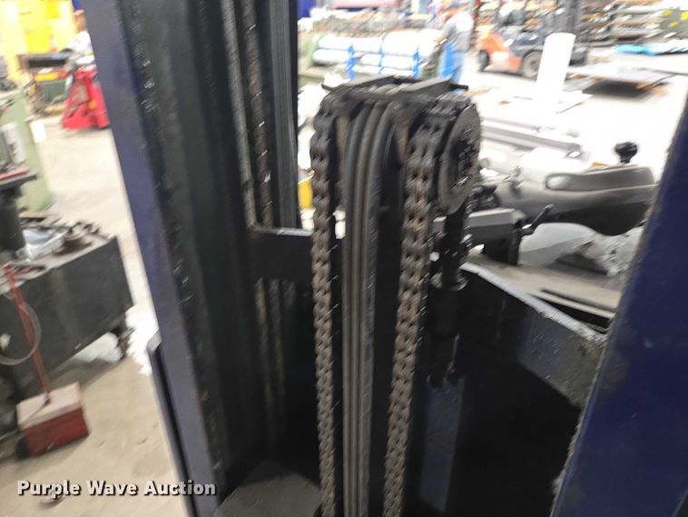 image for item EM7487 Komatsu FR18S-2A reach truck 