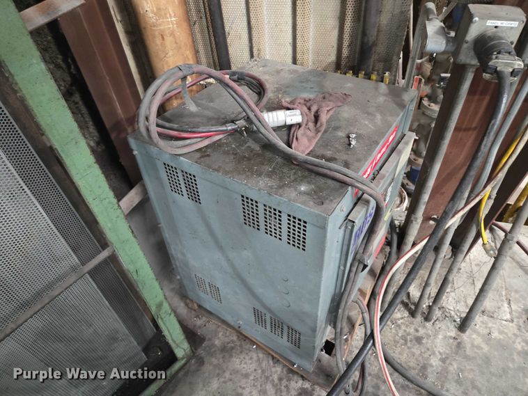 image for item EM7487 Komatsu FR18S-2A reach truck 