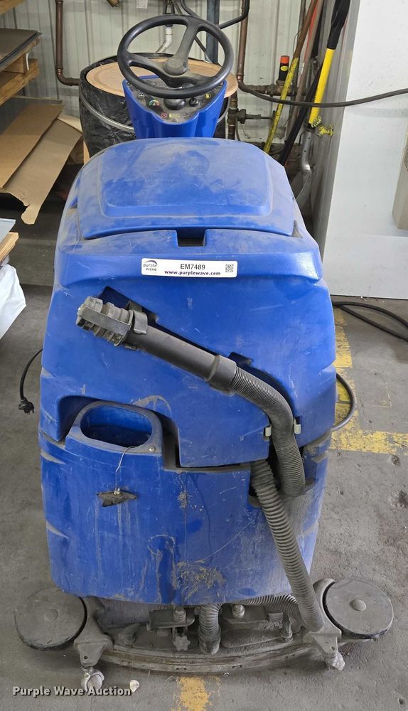 image for item EM7489 Clark Focus II floor scrubber