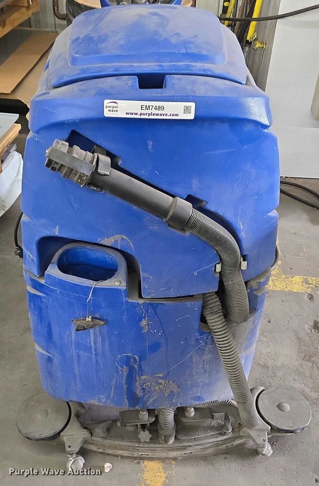 image for item EM7489 Clark Focus II floor scrubber