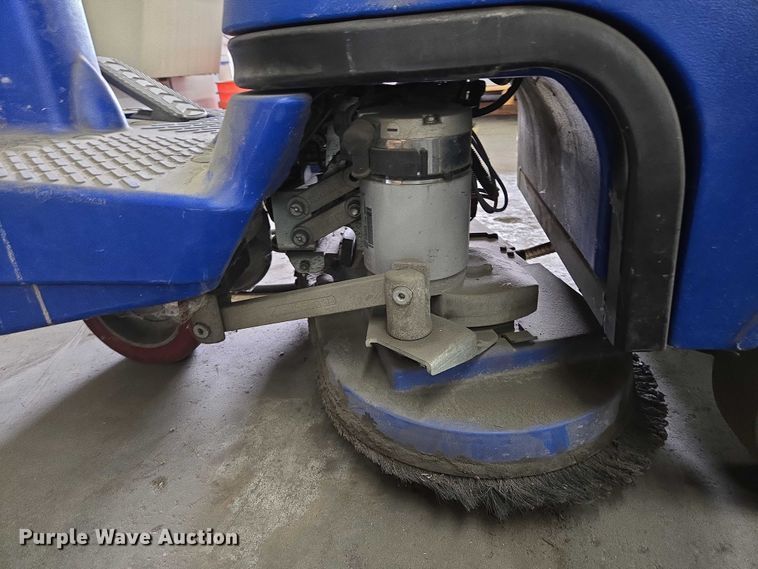 image for item EM7489 Clark Focus II floor scrubber