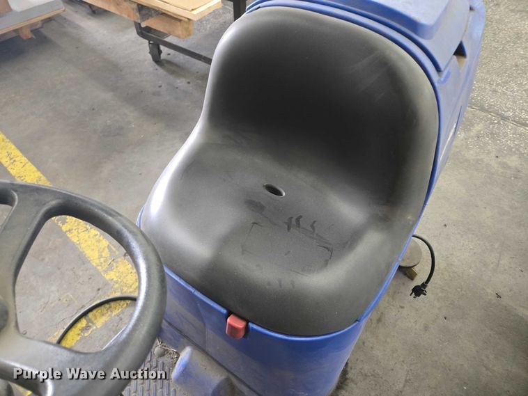 image for item EM7489 Clark Focus II floor scrubber