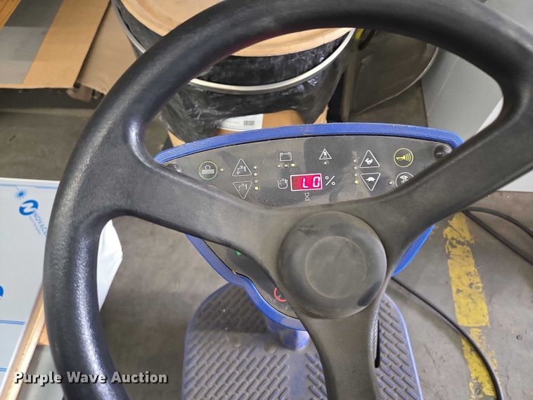 image for item EM7489 Clark Focus II floor scrubber