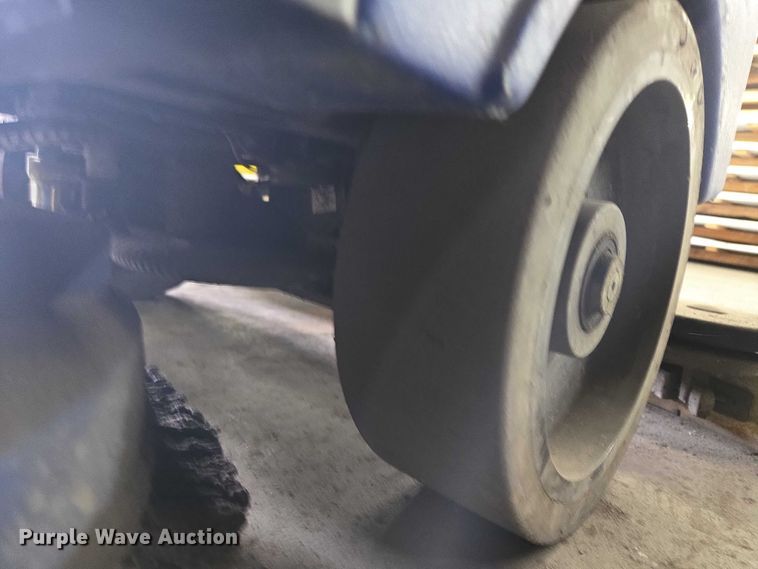 image for item EM7489 Clark Focus II floor scrubber