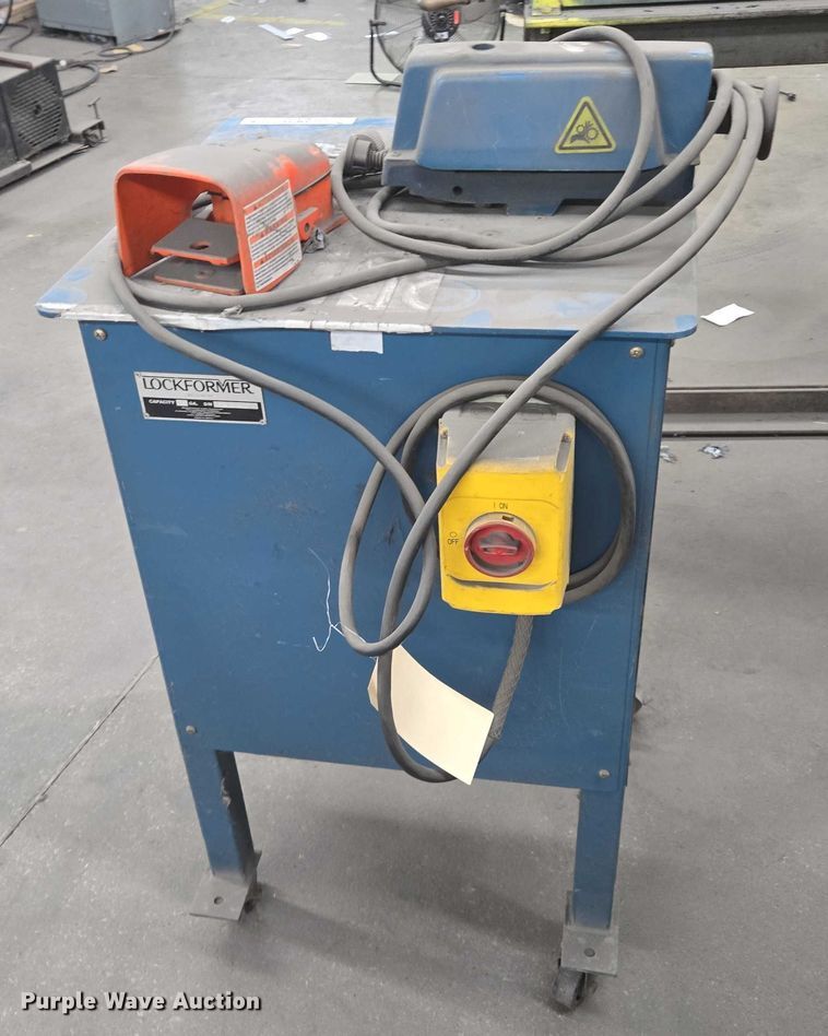 image for item EM7490 LockFormer bender