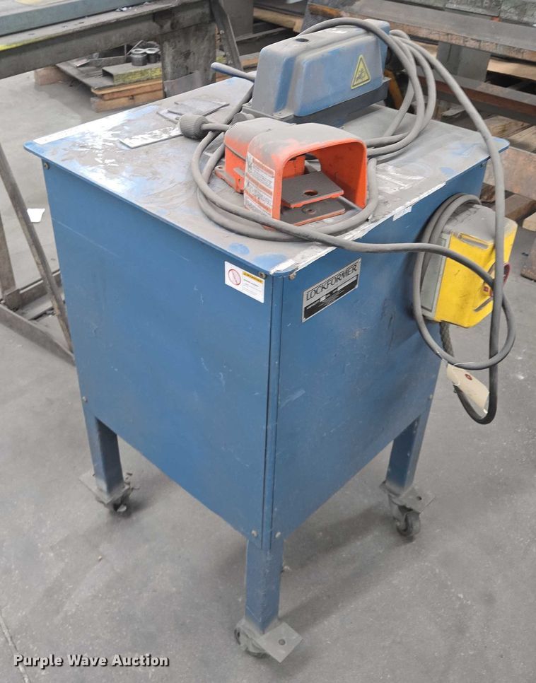 image for item EM7490 LockFormer bender