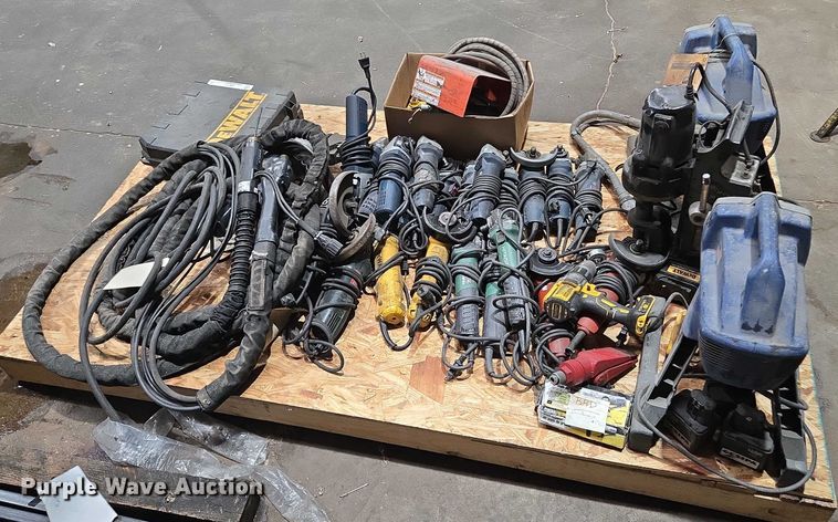 image for item EM7491 Tools