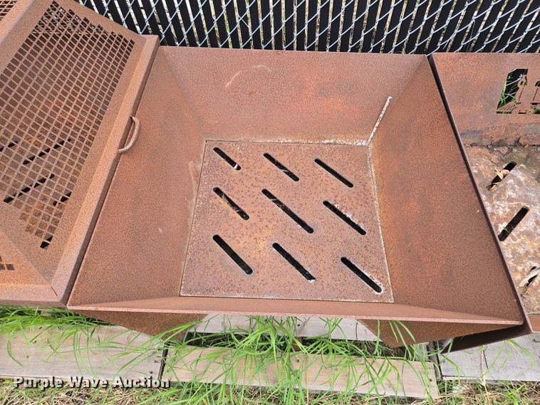 image for item EM7494 Metal