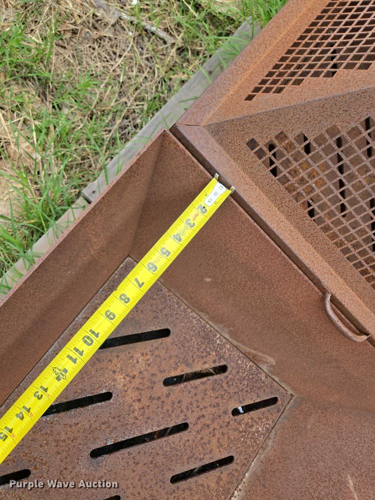 image for item EM7494 Metal