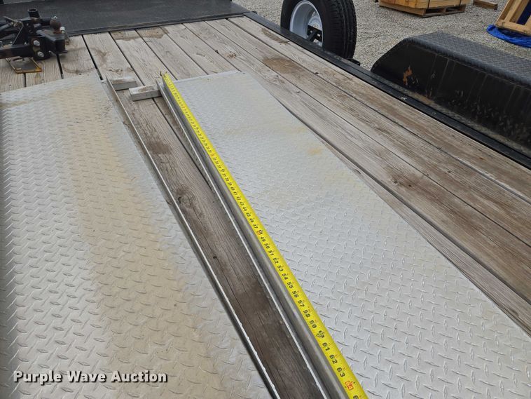 image for item EM7495 Trailer side panels