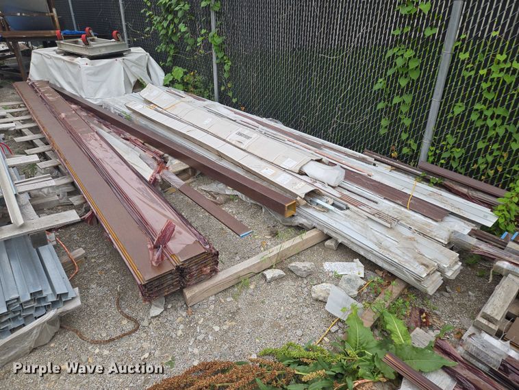 image for item EM7497 Knot wood aluminum siding