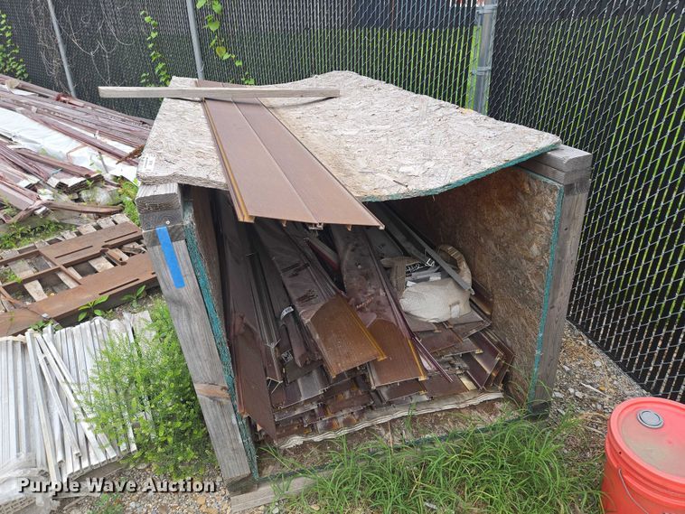 image for item EM7497 Knot wood aluminum siding