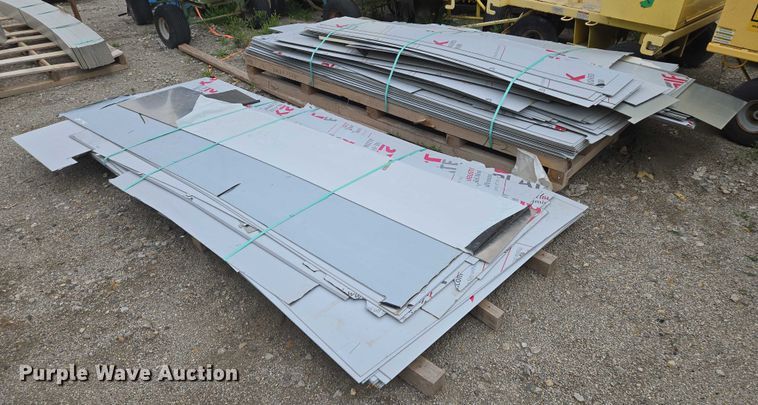 image for item EM7500 Sheet metal