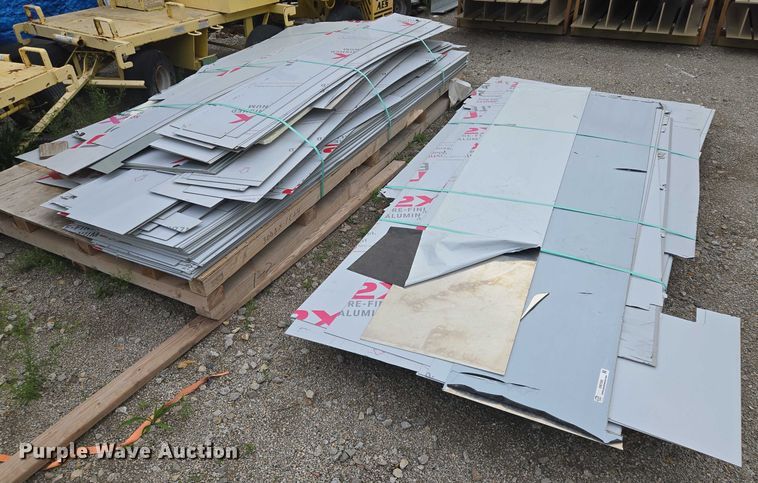 image for item EM7500 Sheet metal
