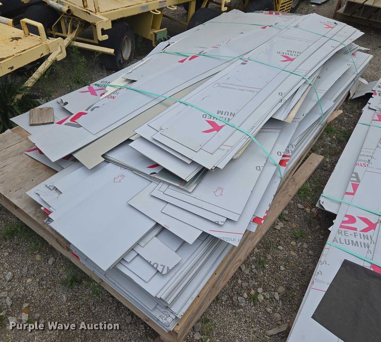 image for item EM7500 Sheet metal