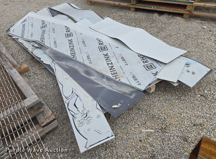 image for item EM7500 Sheet metal